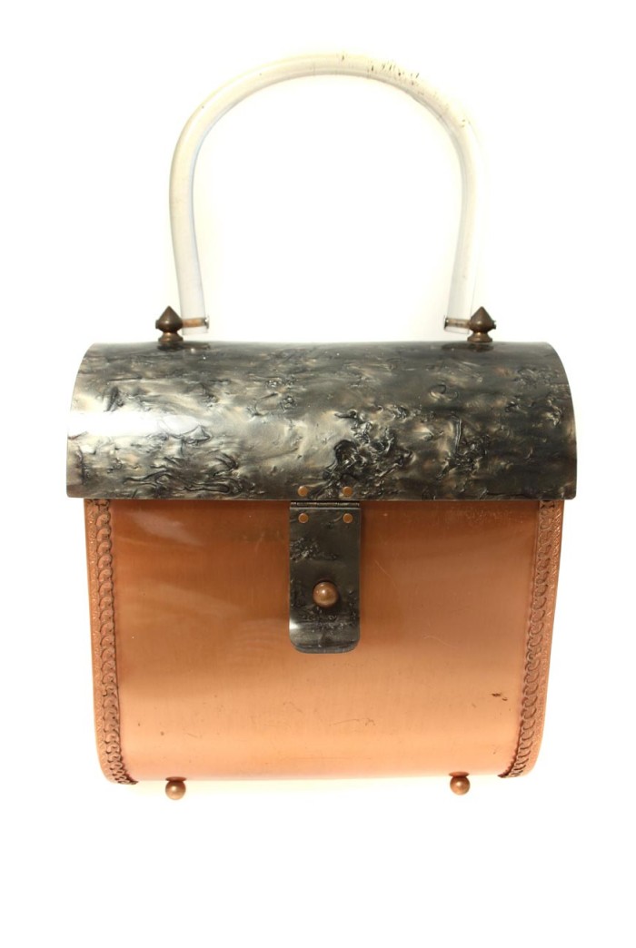 Vintage Lucite Handbag 98